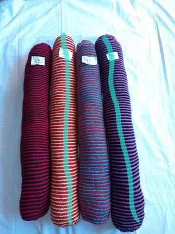 Tochtrollen gebreid (1 meter lang) beschikbaar voor biedingen