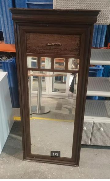 Antieke spiegel facet geslepen beschikbaar voor biedingen