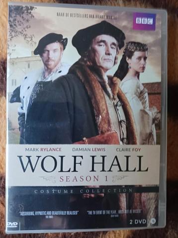 Wolf Hall Seizoen 1 DVD - Kostuumcollectie beschikbaar voor biedingen