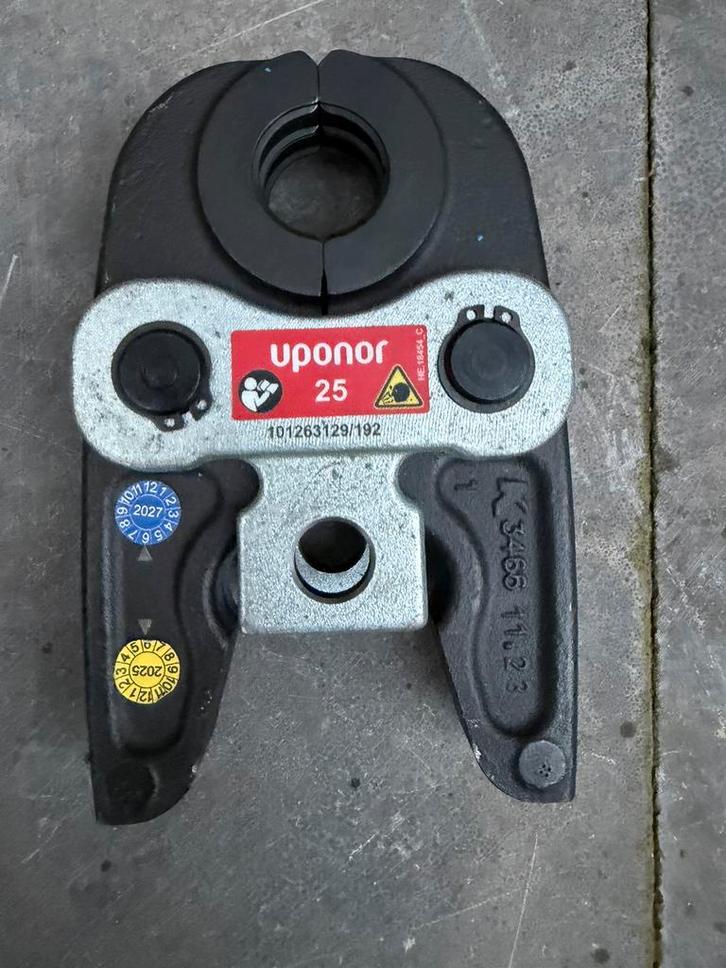 Grote persbek uponor 25 nieuw, Doe-het-zelf en Verbouw, Gereedschap | Machine-onderdelen en Toebehoren, Nieuw, Ophalen