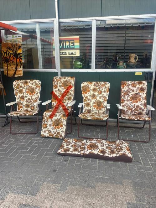 3 vintage vrolijke bloemen tuinstoelen en reserve kussen, Tuin en Terras, Tuinstoelen, Zo goed als nieuw, Metaal, Inklapbaar, Ophalen