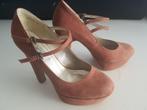 Pumps 38 met plateau Bruin, Gorgeous!, Kleding | Dames, Ophalen of Verzenden, Bruin, Zo goed als nieuw, Pumps