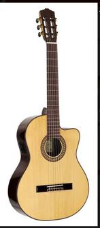 Salvador Cortez Ilsa SCE Klassieke Stage Gitaar met Fishman, Muziek en Instrumenten, Snaarinstrumenten | Gitaren | Akoestisch