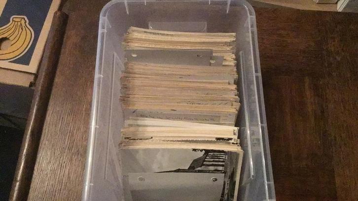 Partijtje van 250 karten geen bos of groeten uit voor 1970, Verzamelen, Ansichtkaarten | Nederland, Zeeland, 1960 tot 1980, Verzenden