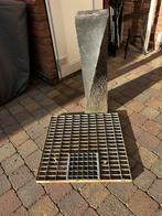 Waterzuil voor de tuin, Tuin en Terras, Ophalen of Verzenden, Gebruikt, Steen, Abstract beeld