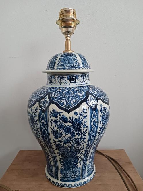 Mooie grote Delfts Blauwe vaaslamp van Boch, Huis en Inrichting, Lampen | Tafellampen, Zo goed als nieuw, Minder dan 50 cm, Ophalen of Verzenden