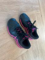 Hockeyschoen Asics maat 35, Sport en Fitness, Hockey, Ophalen of Verzenden, Zo goed als nieuw, Schoenen
