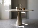 Angelo Mangiarotti M1 eettafel Travertin marmer 135cm, Ophalen
