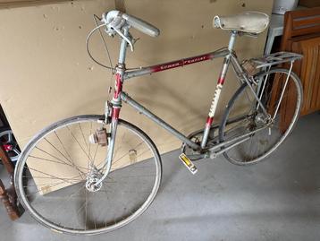 Vintage Batavus Racefiets beschikbaar voor biedingen