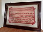 Ingelijste Merklap uit 1911, Antiek en Kunst, Antiek | Kleden en Textiel, Ophalen of Verzenden