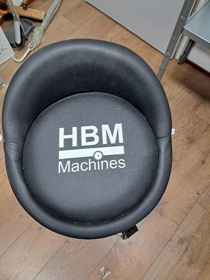 Kruk HBM, Huis en Inrichting, Krukjes, Zo goed als nieuw, Staal, Ophalen