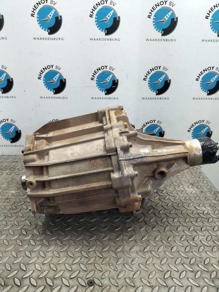 ISUZU D-MAX TUSSENBAK 2019, Auto-onderdelen, Overige Auto-onderdelen, Gebruikt, ARN erkend, Stiba lid, Erkend duurzaam, Ophalen of Verzenden