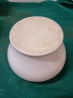 bloempot wit aardewerk rond, Tuin en Terras, Bloempotten, Ophalen of Verzenden, 'T Olde Gre-j, Info@toldegrej.nl, Endepoelstraat 20f Didam