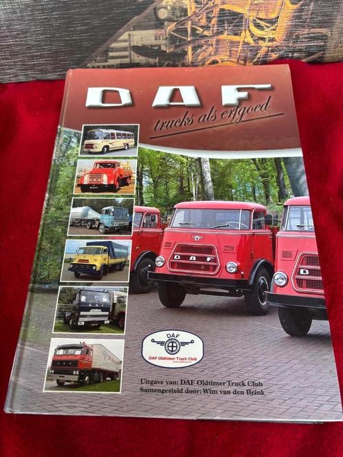 Boek DAF - Trucks als Erfgoed - 2007, Boeken, Vervoer en Transport, Zo goed als nieuw, Vrachtwagen, Ophalen of Verzenden