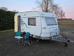 Hymer Eriba Nova met Mover | Zeer netjes | Vakantieklaar, Schokbreker, Standaardzit, 2 aparte bedden, Bedrijf