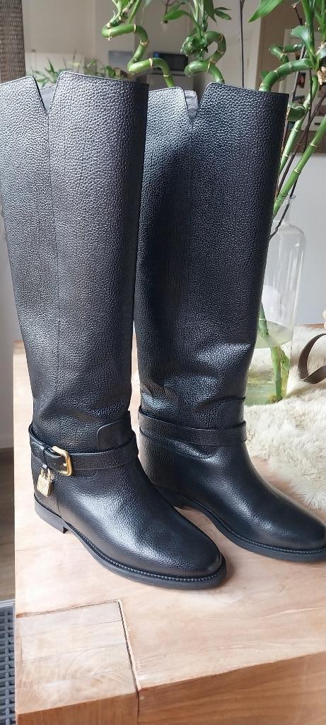 Prachtige nieuwe rijlaarzen; Via Roma 15, Kleding | Dames, Schoenen, Zo goed als nieuw, Hoge laarzen, Zwart, Ophalen of Verzenden
