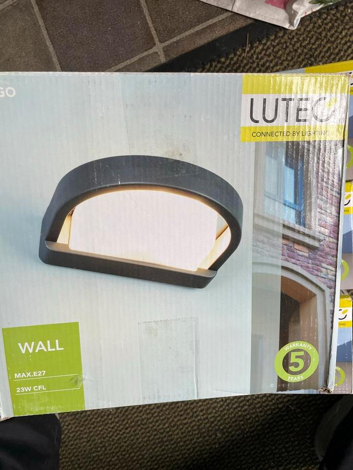 Lutec Origo Wandlamp Grijs - Nieuw in doos!, Tuin en Terras, Buitenverlichting, Nieuw, Wandlamp, Aluminium, Minder dan 50 watt