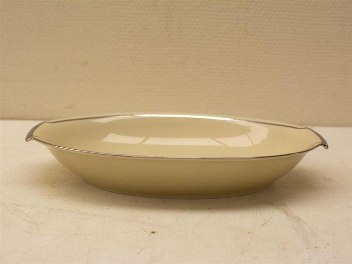 Rieber mitterteich bavaria ovale schaal 30161, Huis en Inrichting, Keuken | Servies, Gebruikt, Schaal of Schalen, Overige stijlen