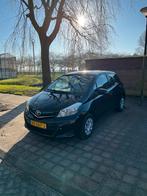 Toyota Yaris 1.0 12V Vvt-i 5DR 2012 Zwart, Stof, Zwart, Metallic lak, 400 kg