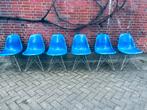 Utramarine blue Eames Origineel 60s Herman Miller( vitra), Huis en Inrichting, Stoelen, Ophalen of Verzenden, Blauw, Vijf, Zes of meer stoelen