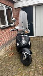 Mooie AGM joy scooter (blauw kenteken), Overige merken, Ophalen of Verzenden, Zo goed als nieuw, Benzine
