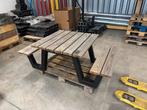 Kinder picknicktafel gebruikt, stalen onderstellen, Ophalen, Zo goed als nieuw, Rechthoekig, Hout