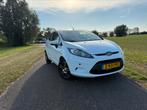Ford Fiësta 1.25 60KW 3DR 2009 Wit nw apk airco Lm velgen!!, Voorwielaandrijving, 600 kg, 1242 cc, 4 cilinders