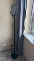 Metalen kooilamp staand, Huis en Inrichting, Lampen | Vloerlampen, Ophalen, Zo goed als nieuw, 150 tot 200 cm