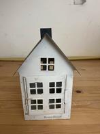 Riviera Maison windlicht huisje - lichte beschadiging, Gebruikt, Wit, Ophalen of Verzenden, Metaal