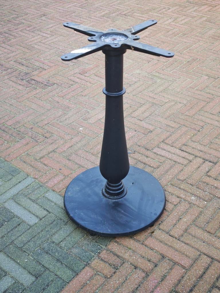 Gietijzeren Tafelpoot - Robuust en Stijlvol, Ophalen of Verzenden, Gebruikt