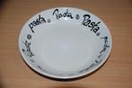 Schaal of bord.                     Pastaschaal., Porselein of Keramiek, Schaal, Rond, Ophalen of Verzenden