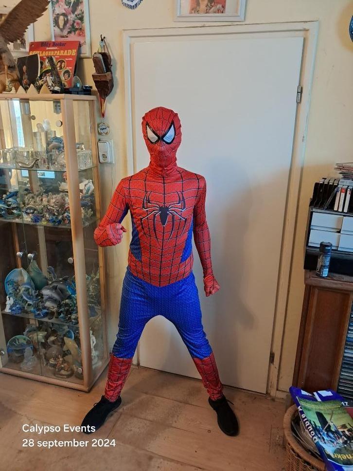 Mascottes Spiderman & Miles Gonzales Morales, Hobby en Vrije tijd, Feestartikelen | Verhuur, Zo goed als nieuw, Verjaardag, Ophalen of Verzenden