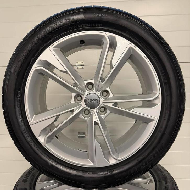 Audi Q3 VW Tiguan velgen met zomerbanden hankook– 235/50 R19, Auto-onderdelen, Banden en Velgen, Banden en Velgen, Zomerbanden