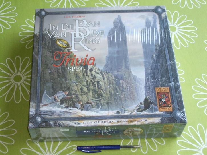 Nieuw in seal: In de ban van de Ring - Trivia spel, Hobby en Vrije tijd, Gezelschapsspellen | Bordspellen, Nieuw, Een of twee spelers