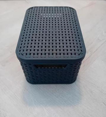 Curver Style Mandje S met deksel beschikbaar voor biedingen