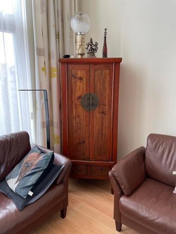 Antieke Chinese kast - Houten beschikbaar voor biedingen