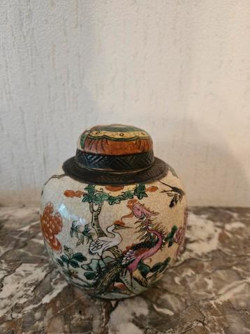 Chinese Dekselpot beschikbaar voor biedingen