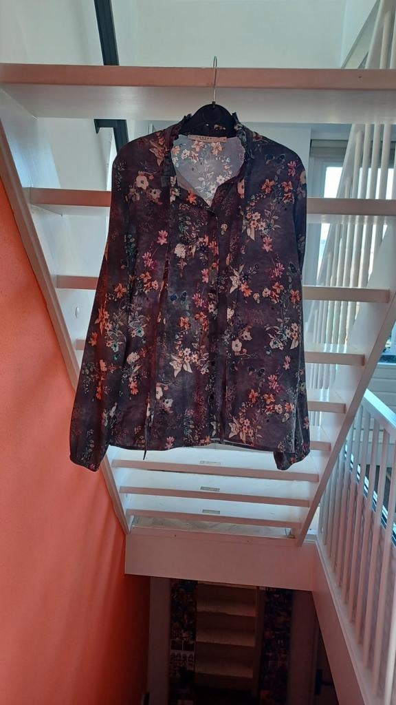 Bloemen blouse Costes Rebel maat M, Zwart, Zo goed als nieuw, Costes Rebel, Ophalen
