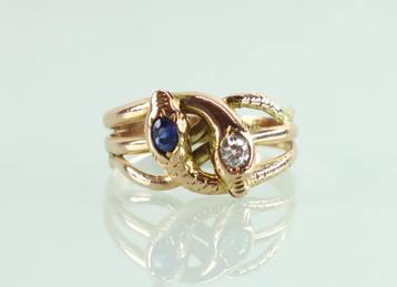 Antieke gouden ring slangen diamant saffier beschikbaar voor biedingen