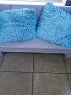 2 grote kussens 60x60 en een fleece deken, Ophalen of Verzenden, Blauw, Vierkant