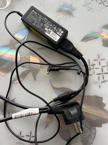 ACDC Adapter - Delta - Gebruikt beschikbaar voor biedingen