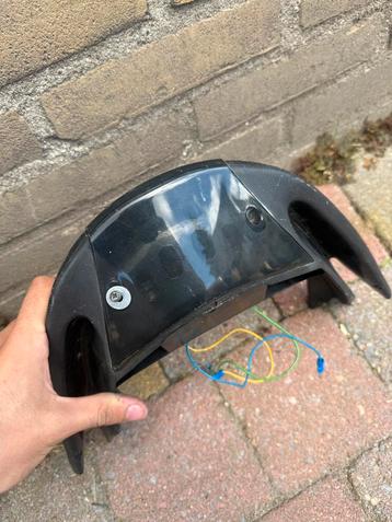 Sp spoiler met led achterlicht beschikbaar voor biedingen