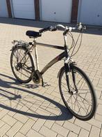 Fiets altijd binnen gestaan niet nieuw maar werkt goed, Ophalen, Gebruikt