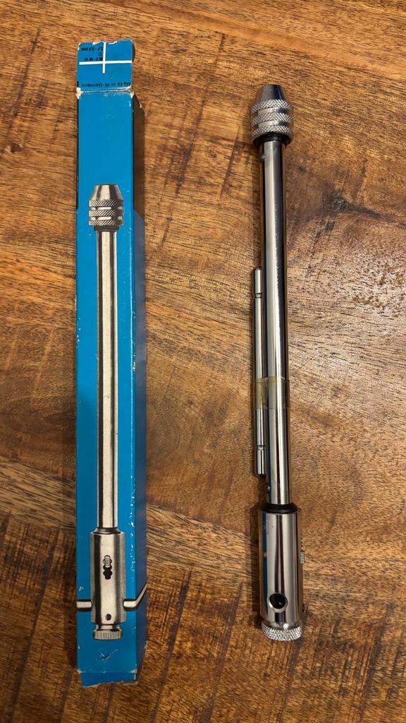 Vintage rateltaphouder, Doe-het-zelf en Verbouw, Gereedschap | Handgereedschap, Zo goed als nieuw, Ophalen