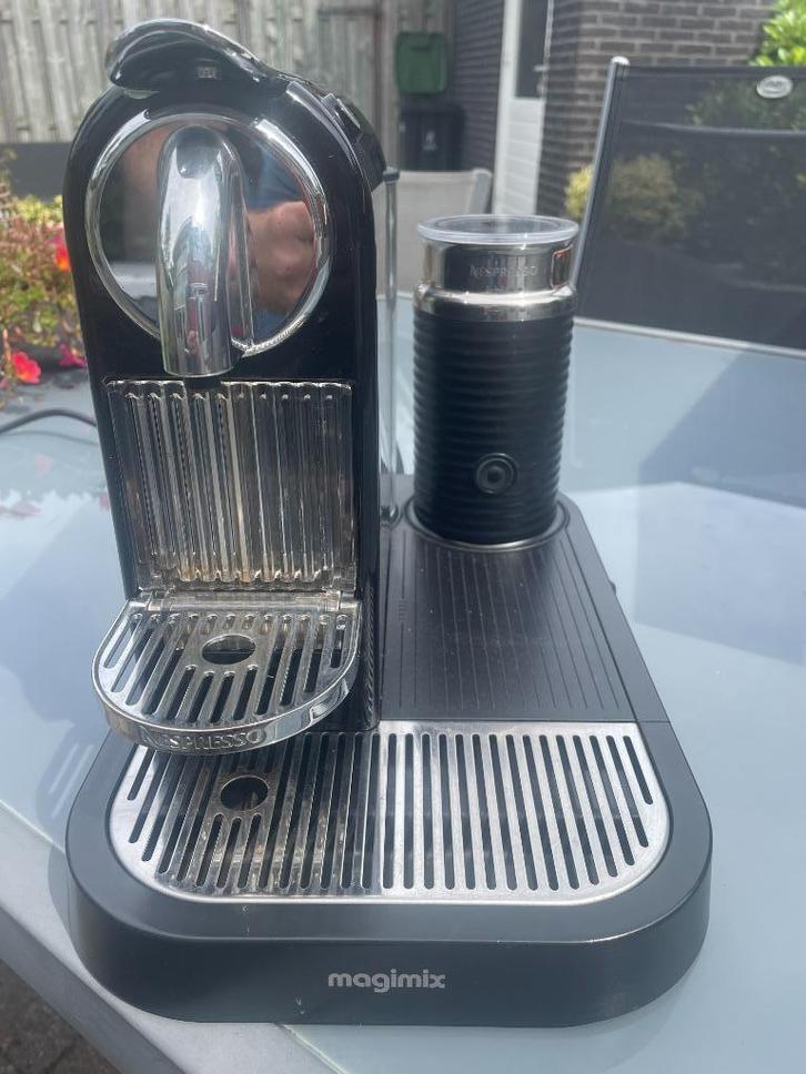 Magimix Nespresso CITIZ M190 (505360), lek - voor onderdelen, Witgoed en Apparatuur, Koffiezetapparaten, Gebruikt, Koffiepads en cups