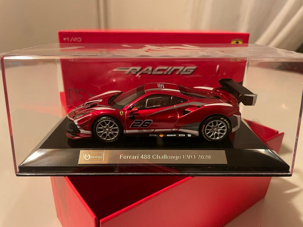 Burrago Ferrari 488 Challenge Evo 2020 - Nieuwstaat!, Hobby en Vrije tijd, Modelauto's | 1:43, Ophalen of Verzenden, Nieuw, Auto