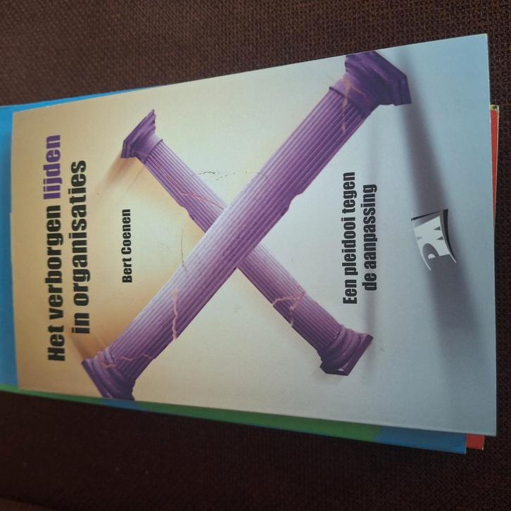 B. Coenen - Het verborgen lijden in organisaties, Boeken, Wetenschap, Zo goed als nieuw, Ophalen of Verzenden