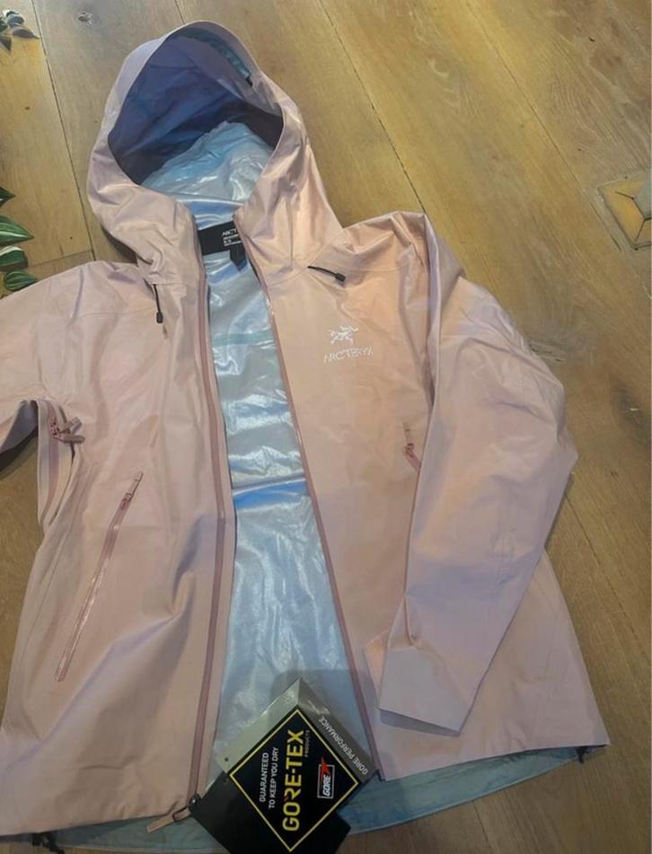 Arc’teryx Jas (Beta LT), Kleding | Heren, Jassen | Winter, Nieuw, Maat 46 (S) of kleiner, Roze, Ophalen of Verzenden