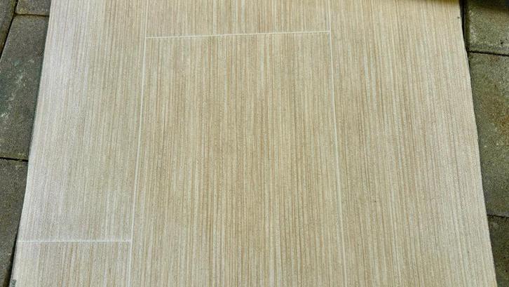 Vinyl o.a. voor Burstner camper maar ook elders te gebruiken, Huis en Inrichting, Stoffering | Vloerbedekking, Nieuw, Vinyl, Crème