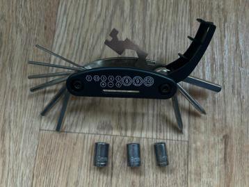Bicycle Multitool / Fiets multitool 13-delig beschikbaar voor biedingen